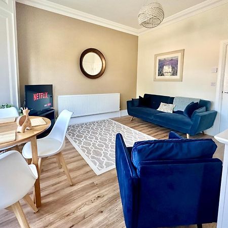 Clifford'S Reach At Bluebridge Court With Free Parking Apartment Йорк Екстериор снимка