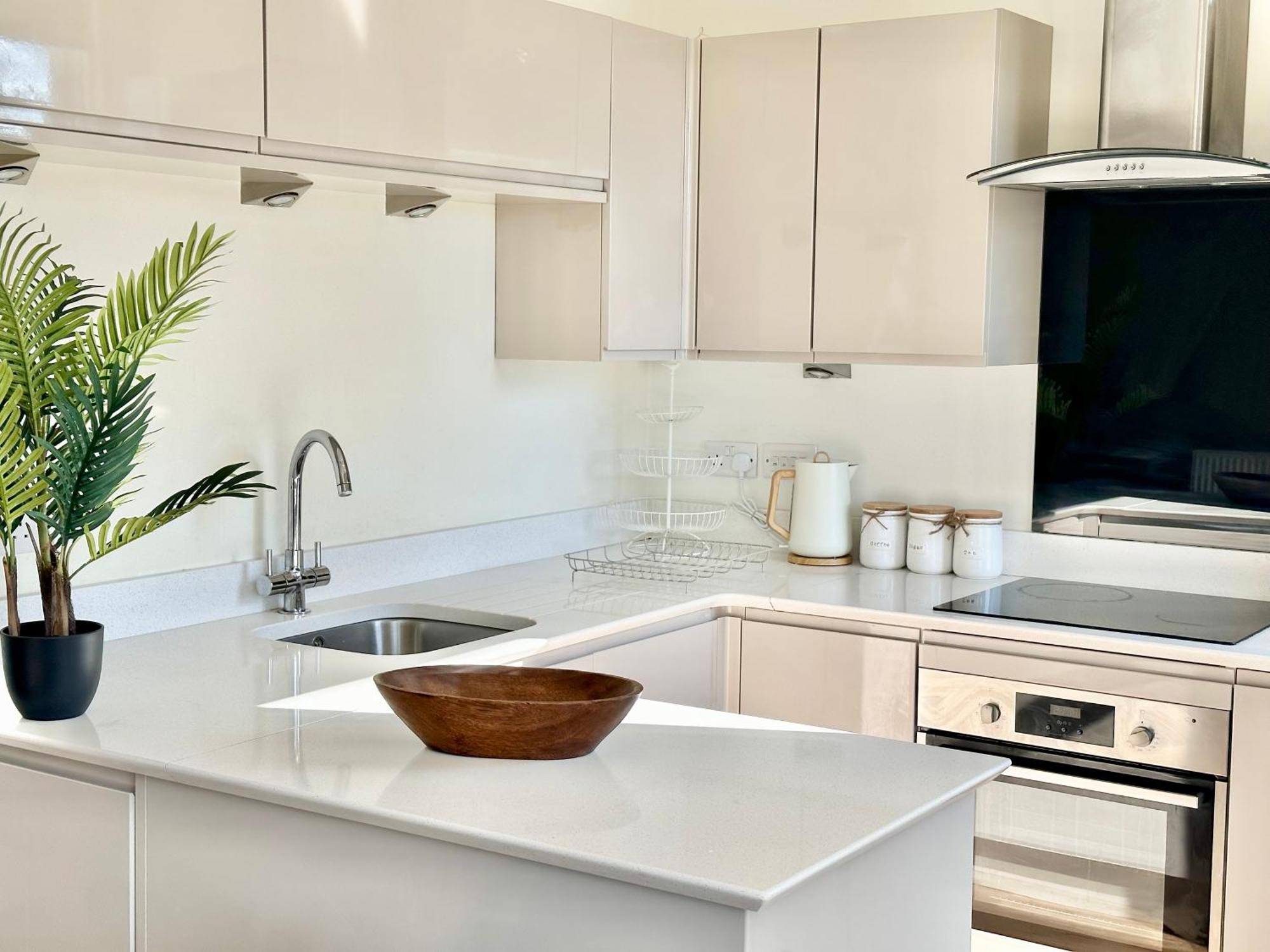 Clifford'S Reach At Bluebridge Court With Free Parking Apartment Йорк Екстериор снимка