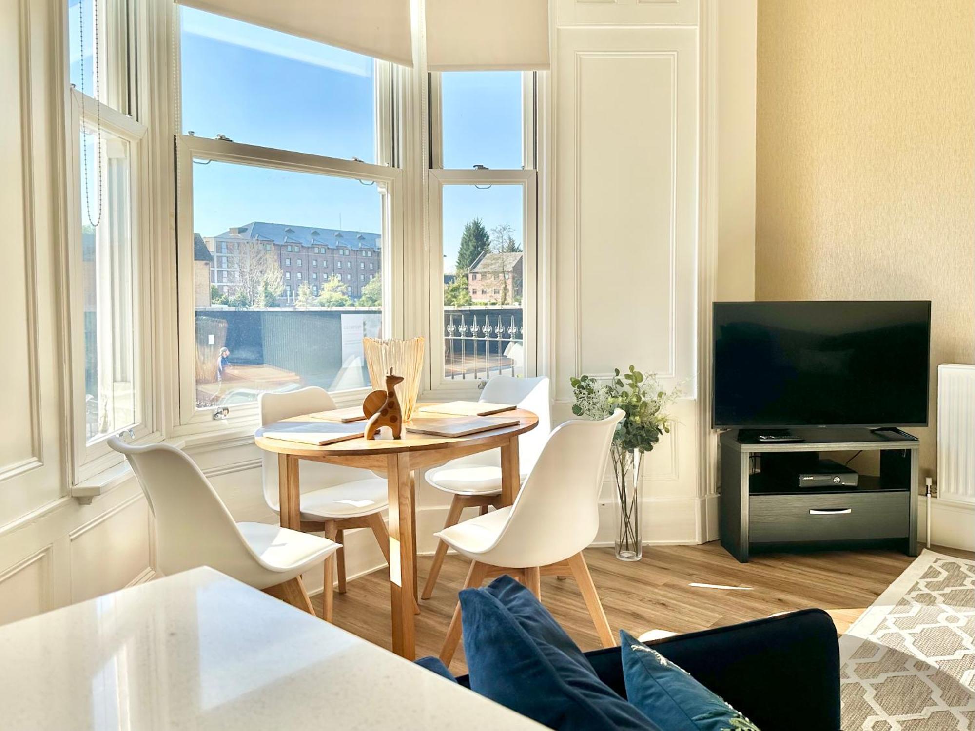 Clifford'S Reach At Bluebridge Court With Free Parking Apartment Йорк Екстериор снимка